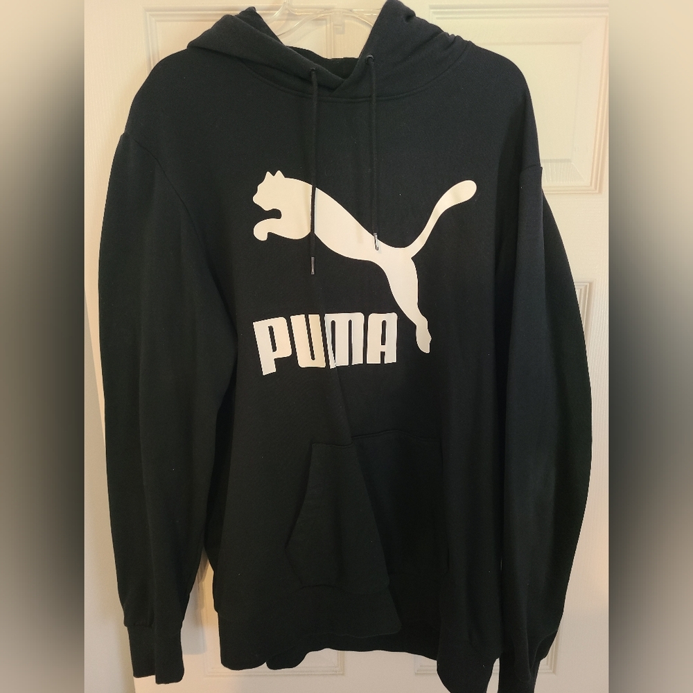 Puma Hoodie Logo